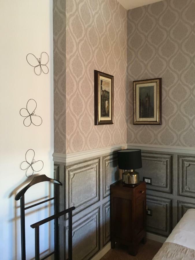 Zonatortona B&B Milaan Buitenkant foto